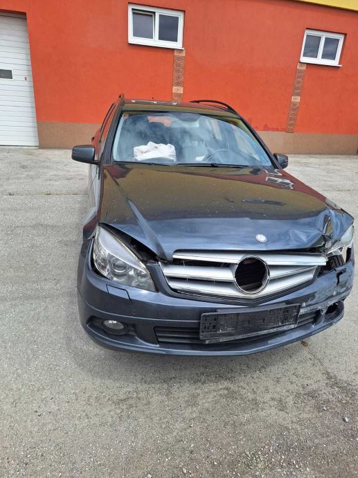 Mercedes-Benz C-Razred C 220 CDI W204 L. 2010 DJELOVI