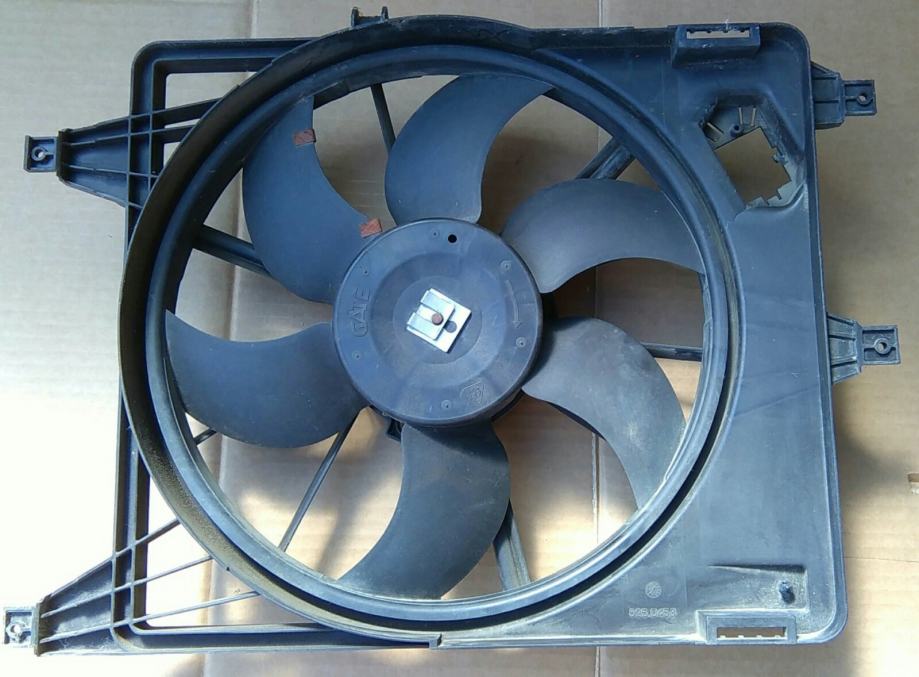 Ventilator 12V.