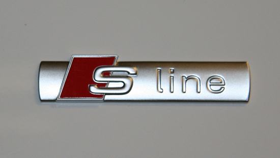 Znak Oznaka Logo Amblem AUDI S line*-Metalni samoljepivi!!