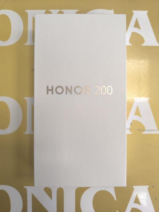 HONOR 200, 512GB NOVO!