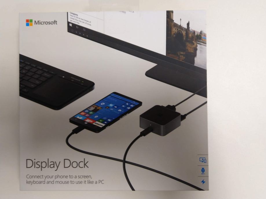 microsoft display dock lumia 830