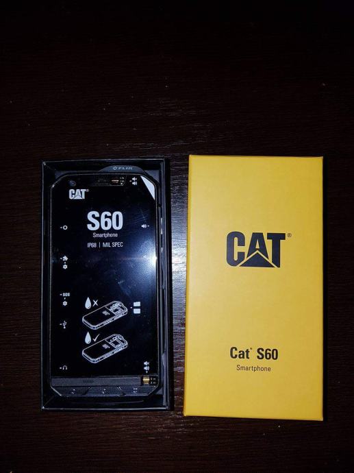 Prodajem mobitel CAT S 60