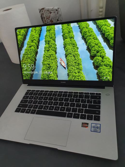 Huawei laptop