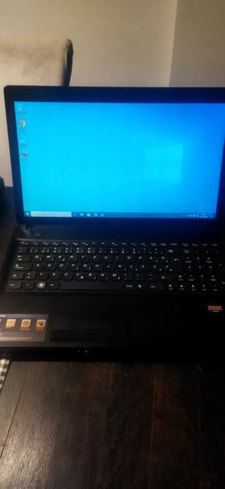 LENOVO 585