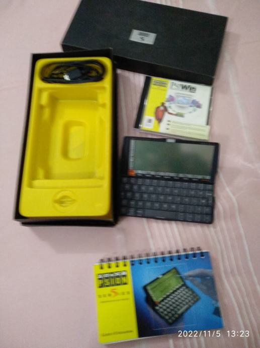 Vintage Psion Series 5 Handheld Computer