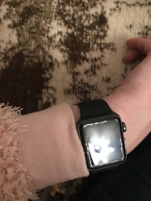 Apple watch 3 38 mm и 42 в чем разница