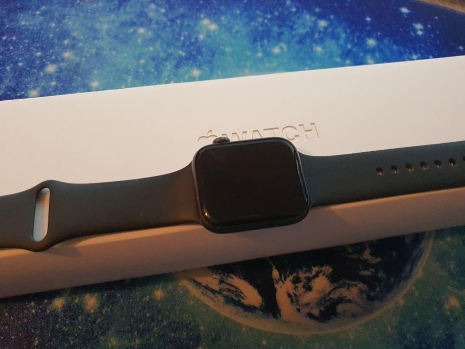 Замена экрана на apple watch 4 44mm орел