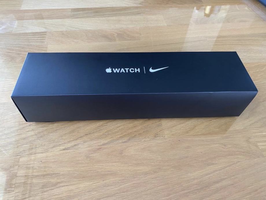 Apple Watch 5 *44 mm*