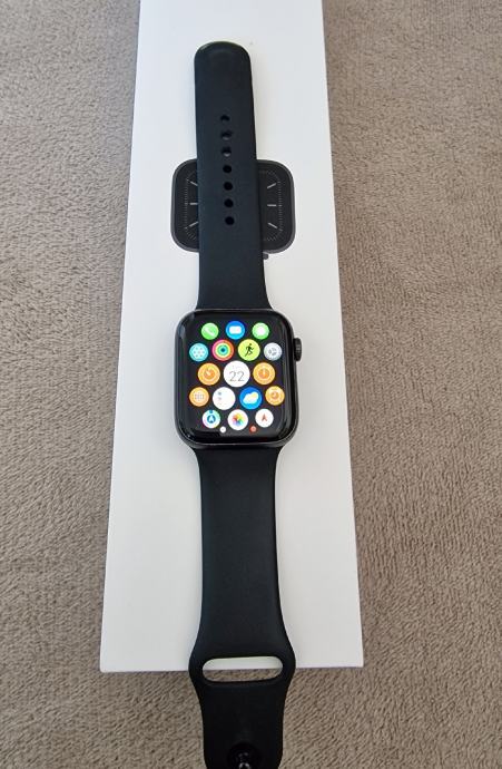 Apple Watch 5