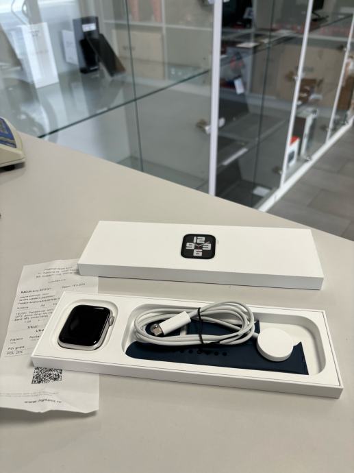 Apple Watch SE2 series 44mm, Garancija do 03/2025, R1 račun