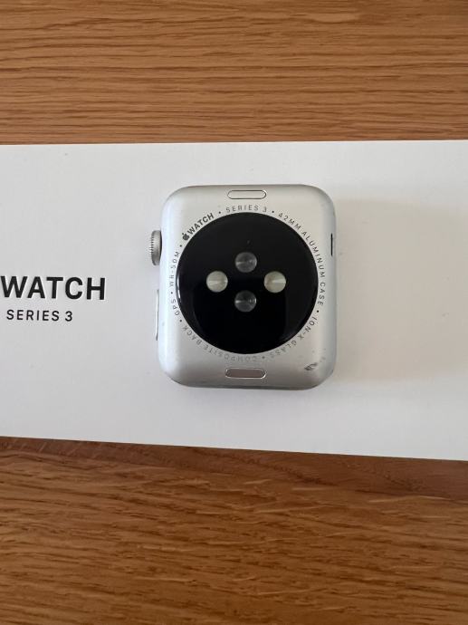 Apple watch series 3, razbijen ekran