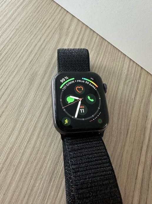 Apple Watch Series 4