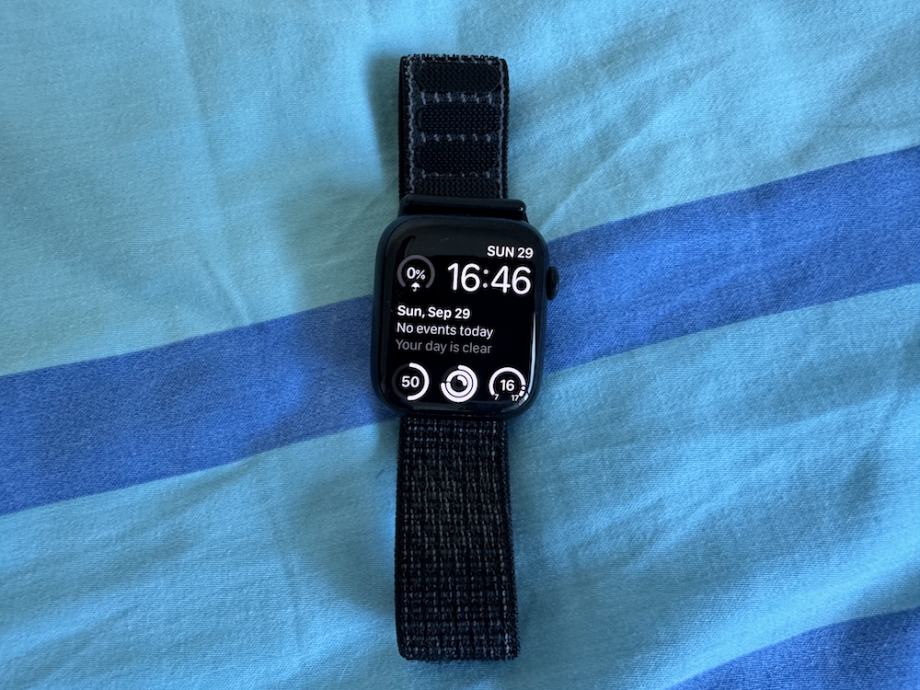 Apple Watch Series 8, 45MM, Aluminium Midnight