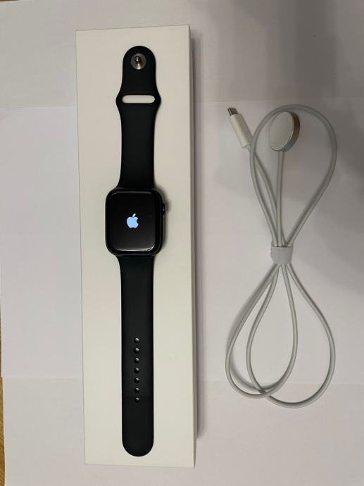 Apple Watch Series 8 (45mm)