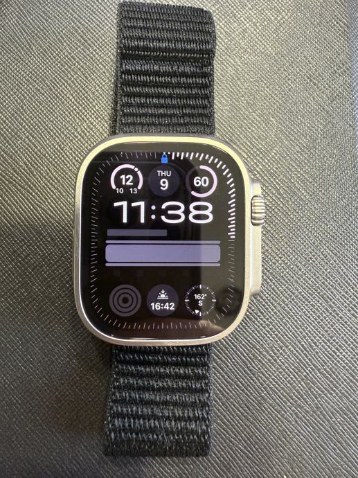 Apple watch Ultra 2 - garancija, dva punjača i račun