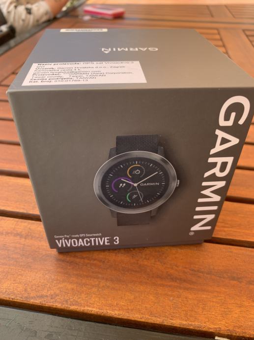 garmin vivoactive 3