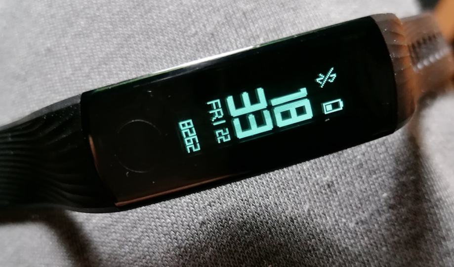 Не заряжается honor band 3