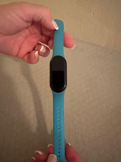 Prodajem xiaomi Smart Band 8