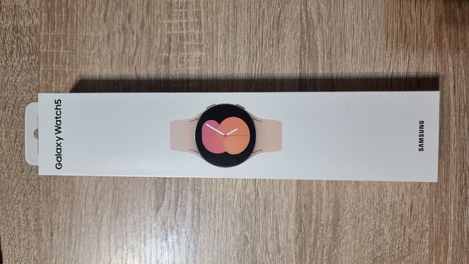 Samsung Galaxy Watch 5 Pink Gold NOVO