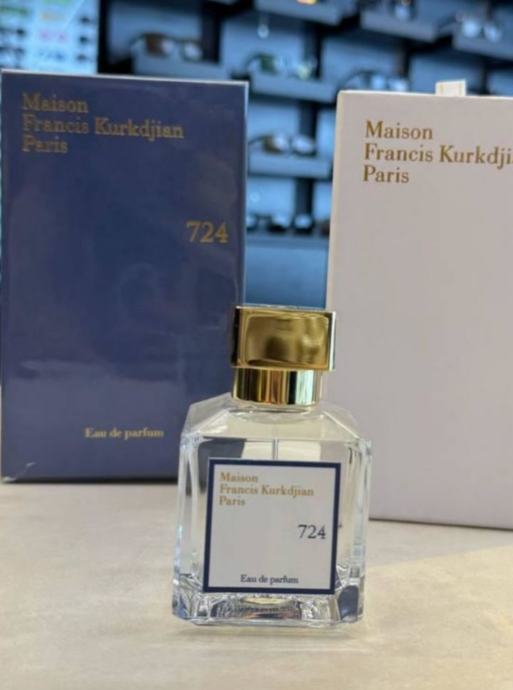 Maison Francis Kurkdjian
724
Eau de Parfum