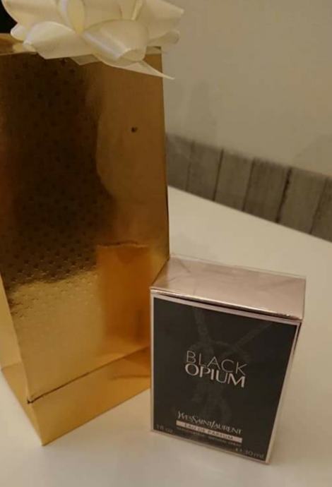 YSL Black Opium ženski parfem novi