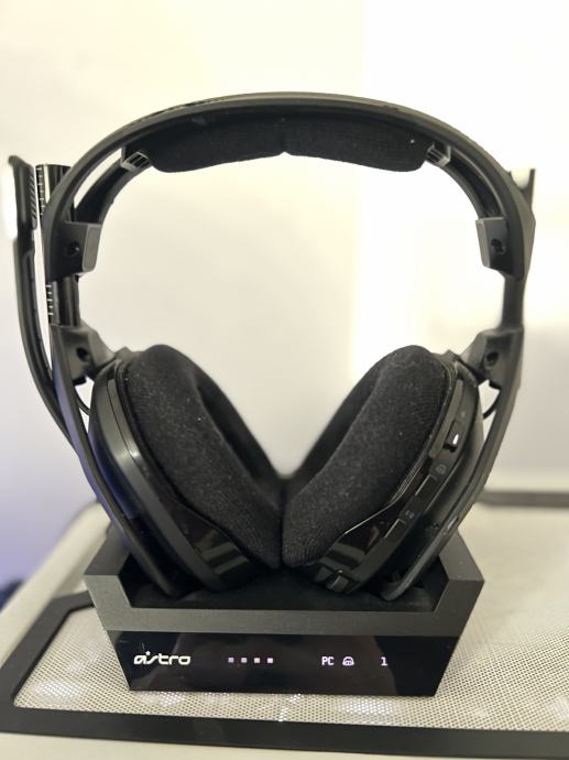 Astro A50 + Dock Station