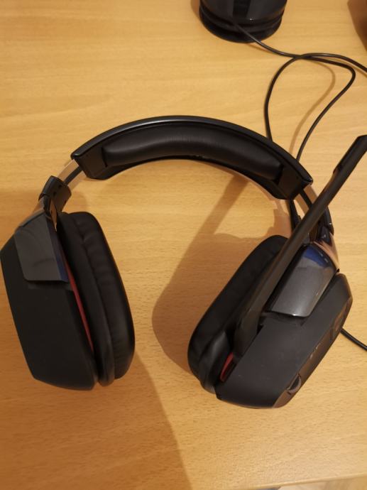 Logitech G930 headset