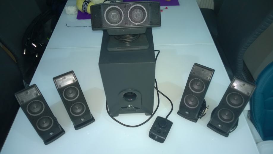 Logitech X-540 zvucnici - 5.1. powered speaker system