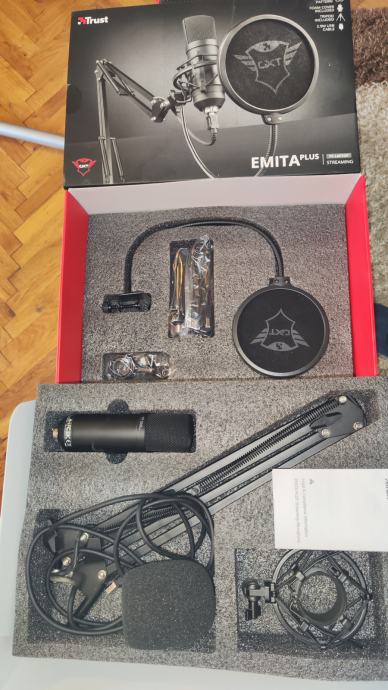 Mikrofon TRUST GXT 252+ Emita Plus, USB, stolni, crni