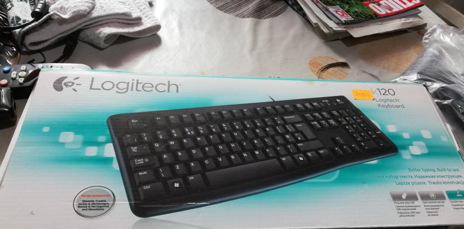 Logitech tipkovnica