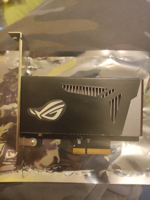 ROG Areion 10G