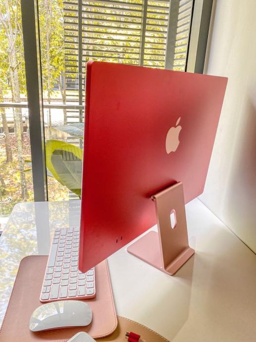 MEGA AKCIJA: NOVI Apple iMac 24 M1 Red - AKCIJA