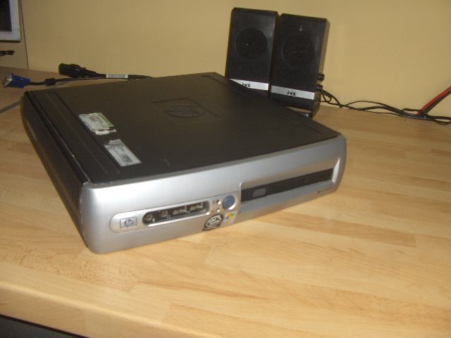 Celeron 2400MHz/HDD 40GB/RAM 640MB/IGPU 96MB Celeron 2400MHz/HDD 40GB