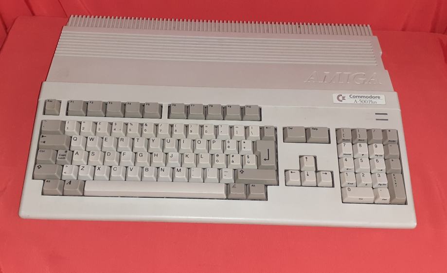 Commodore Amiga 500 plus