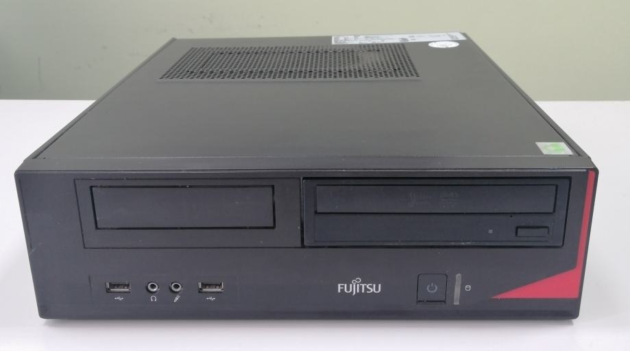 Fujitsu D3230 / Intel Core i3 / RAM 8 / SSD 128 / HDD 1000