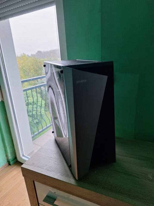 Gaming pc i7 13700, rtx 4060 Ti, 32gb ram