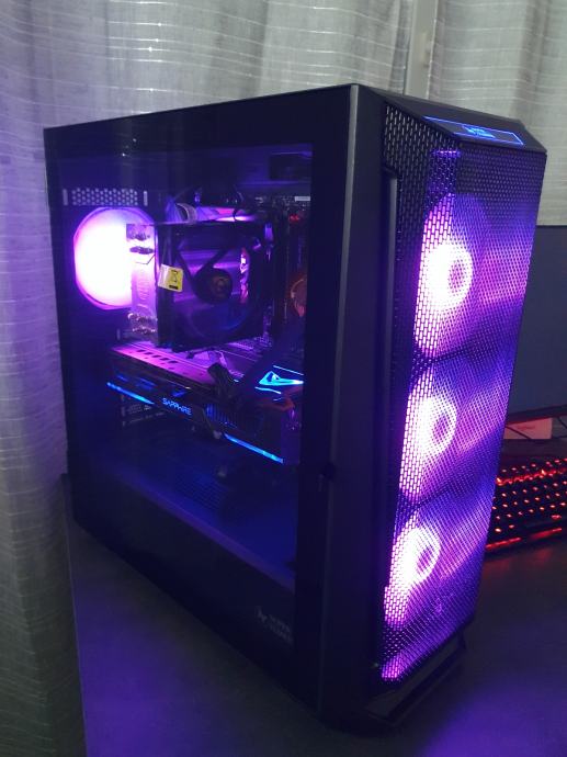 Gaming PC..I7 6700K--RX VEGA 56 8Gb..SSD + HDD..WIN 10-OFFICE.IGRE