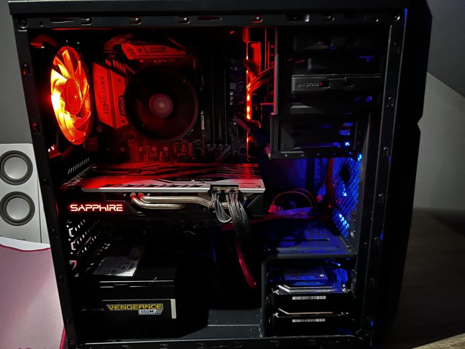 GAMING PC RX 580, 2T HDD, 240gb SSD, 16 gb ddr4, ryzen 5 2600X