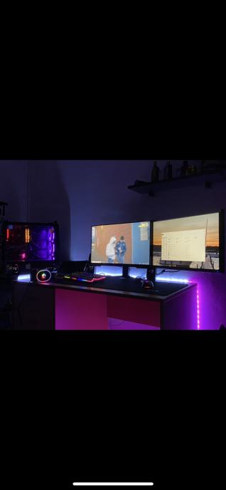 HITNO-Gaming racunalo,2x monitora, tipkovnica, mis, slusalice