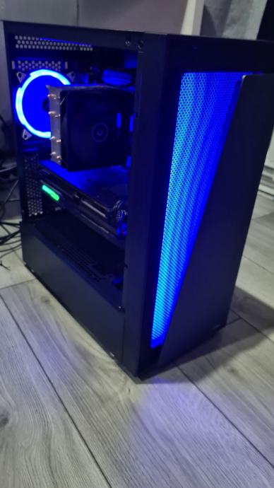 Gaming računalo Rzyen,32 GB DDR4,MNW 512 GB+2 TB,RX5700XT, 8GB DDR6