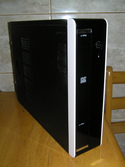 Intel Atom mini ITX PC računalo