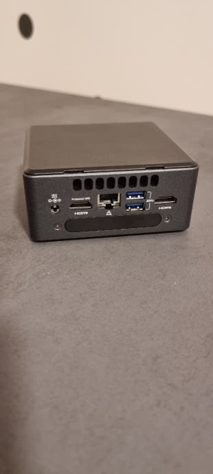 nuc7i7dnhe