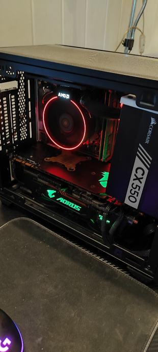 ITX gaming PC / Ryzen 5 / GTX 1080ti 11 GB / 16GB DDR4