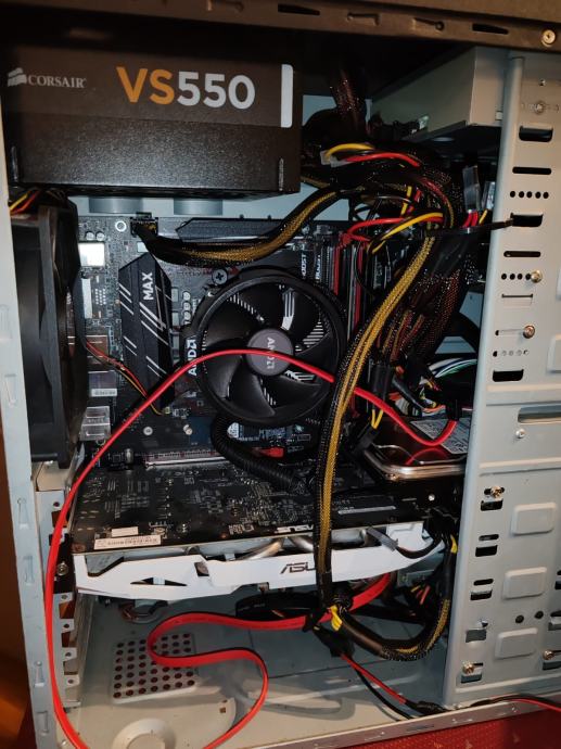 PC gaming računalo Ryzen 5 2600x GTX 1060 6GB RAM 16GB