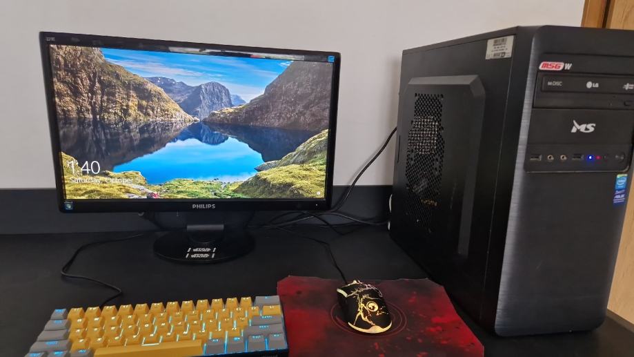 PC - Intel i5 4460 i NVIDIA GTX 960 + 2 monitora