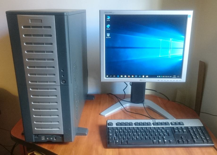 PC Intel Q6600 2.4 GHz, 4GB memorije, 750 GB HDD, nVidia GTX460