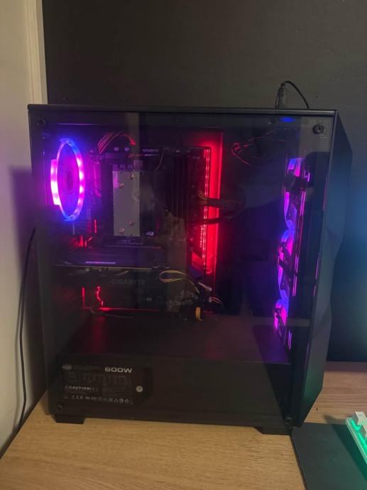 Prodajem gaming PC