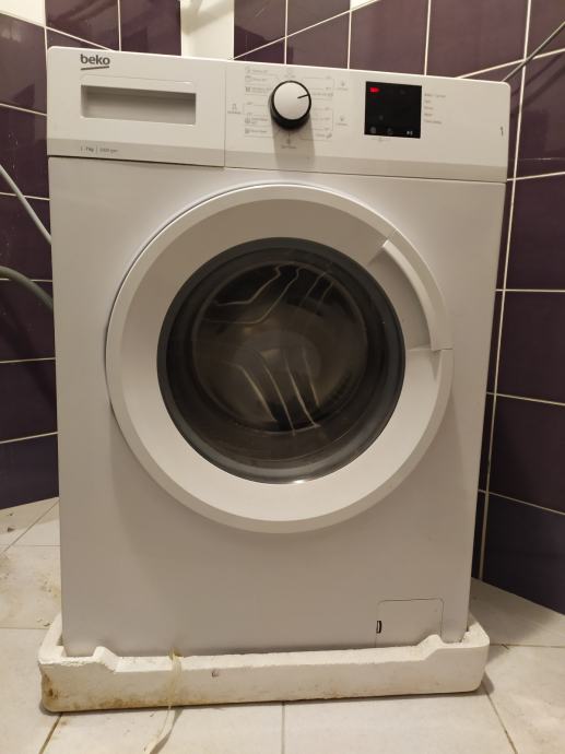 Beko perilica rublja model WRE 7511