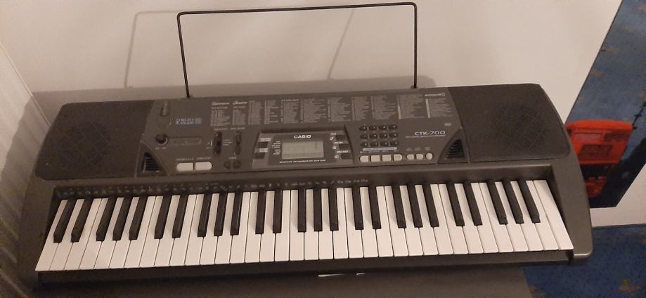 Casio CTK 700