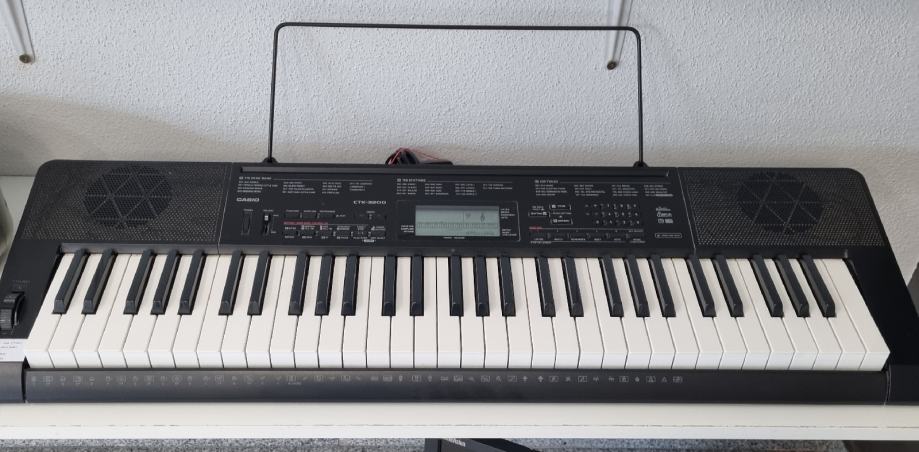 Klavijature Casio CTK-3200